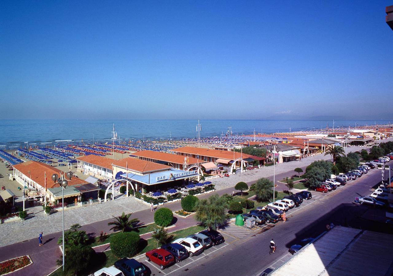 Villino Caproni Apartamento Viareggio Exterior foto